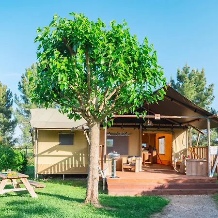 Camping Village Le Capanne Marina Di Bibbona Exterior photo